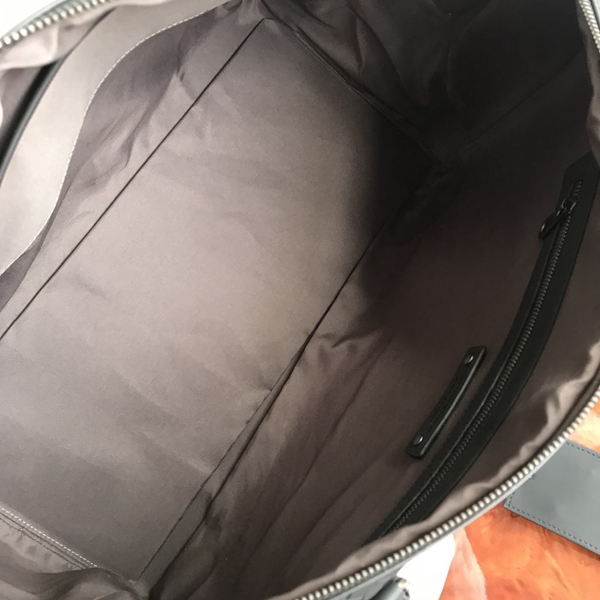 ボッテガヴェネタバッグ角部分ディテール